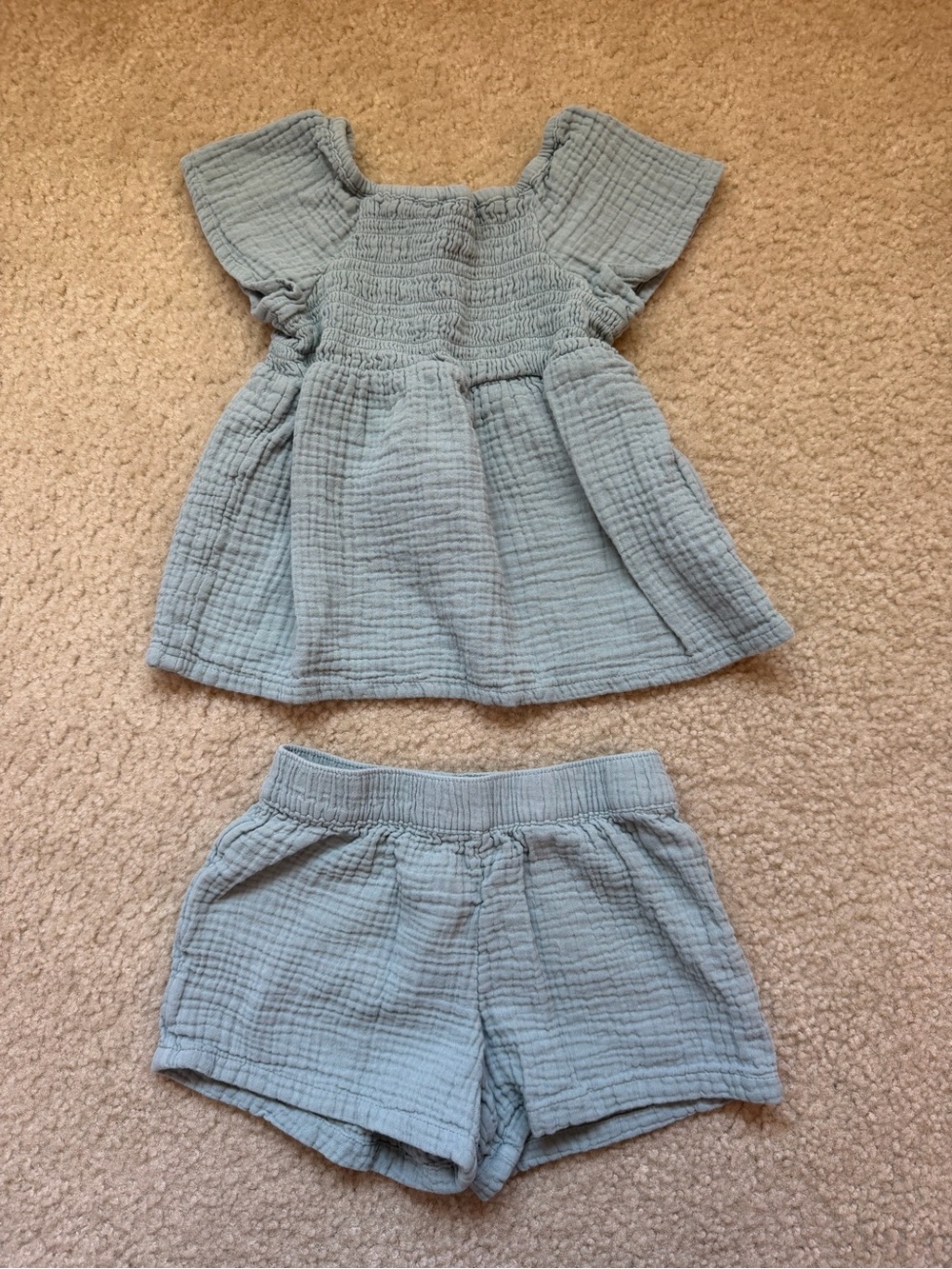 Little Planet by Carters Girls Blue Top and Shorts Set 4T